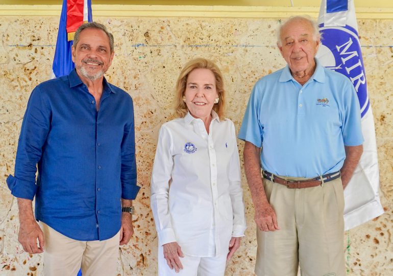 La DCNB firma acuerdo de colaboración con la Fundación MIR para el desarrollo de jóvenes en La Romana
